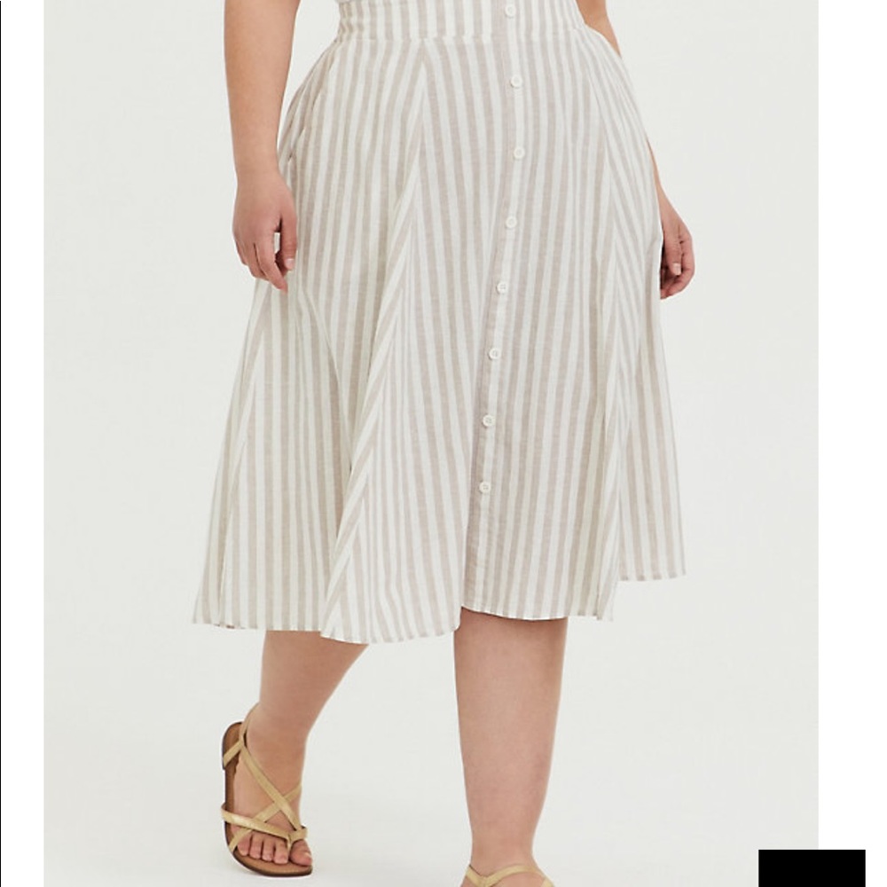 👠Torrid Stipe Skirt👠